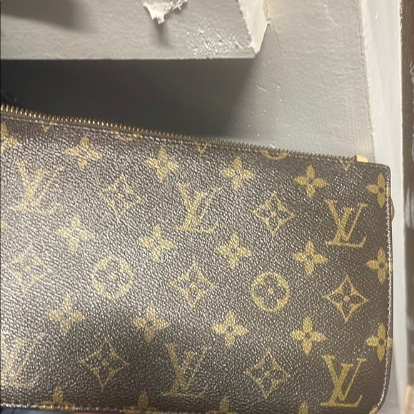 Louis Vuitton Monogram Clutch - Picture 1 of 2